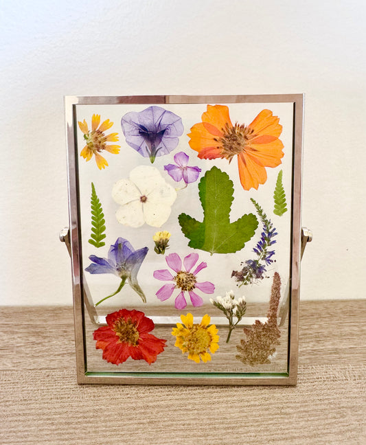 5x6.5 Abstract Design | Metal Frame